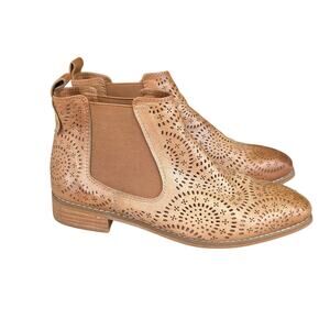 ❗️UGC❗️Spring Step 👣Carlita Brogue Tan Ankle Boots🌬🍂 Sz 38